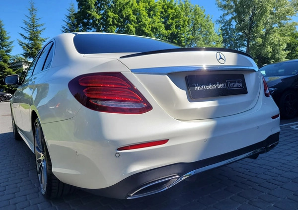 Mercedes-Benz Klasa E cena 179900 przebieg: 66519, rok produkcji 2019 z Kraków małe 436